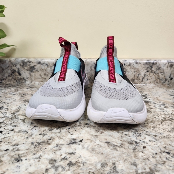 Nike Flex Plus SE Running Shoe Slip On Size 4.5Y - Picture 9 of 12